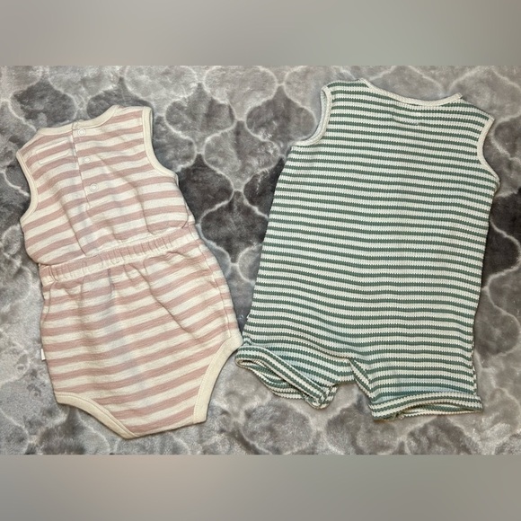 Little Planet by Carter's Baby Girls Sleeveless Bodysuit Bundle- Size 6M - Picture 2 of 6